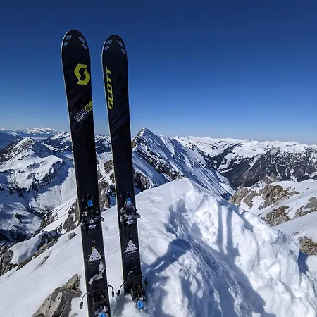 Vakanz Apartment Raggal